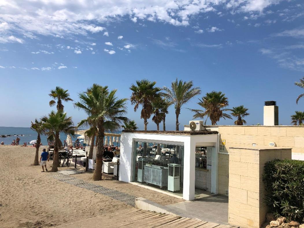 Paradise In Riviera By The Sea Михас Экстерьер фото