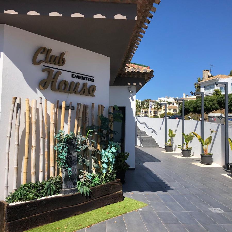 Paradise In Riviera By The Sea Михас Экстерьер фото